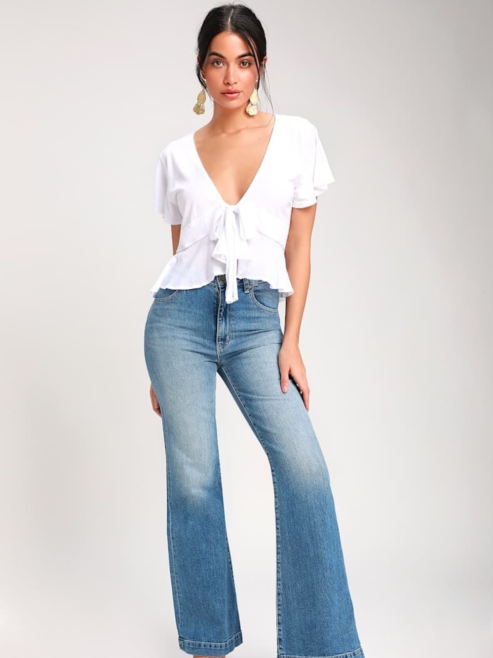 We The Free “Knot Me” Tee White Tie-Front V-Neck Flutter Hemline Feminine Top S